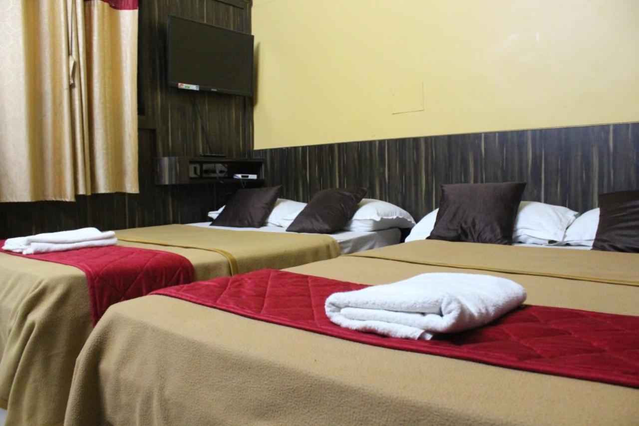 Hotel Gsr Residency à Kanchipuram Extérieur photo